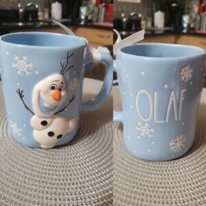 ❄️⛄️Rae Dunn Frozen Olaf Mug